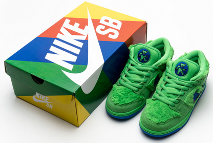 Nike SB Dunk Low Grateful Dead Bears Green