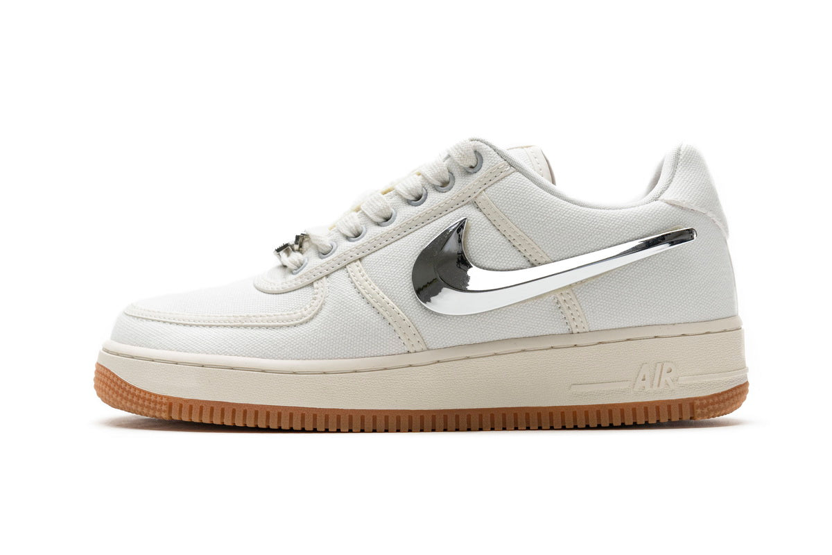 Travis Scott x Nike Air Force 1“Sail”