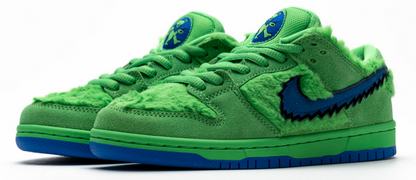 Nike SB Dunk Low Grateful Dead Bears Green